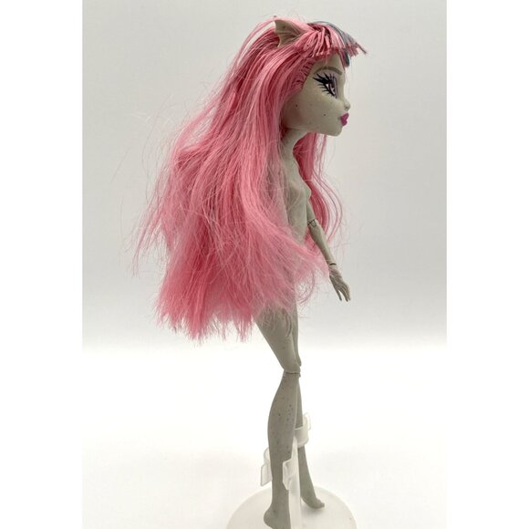 Monster High Signature Rochelle Goyle (2012) #X3650 w/ wings NUDE - Picture 7 of 14